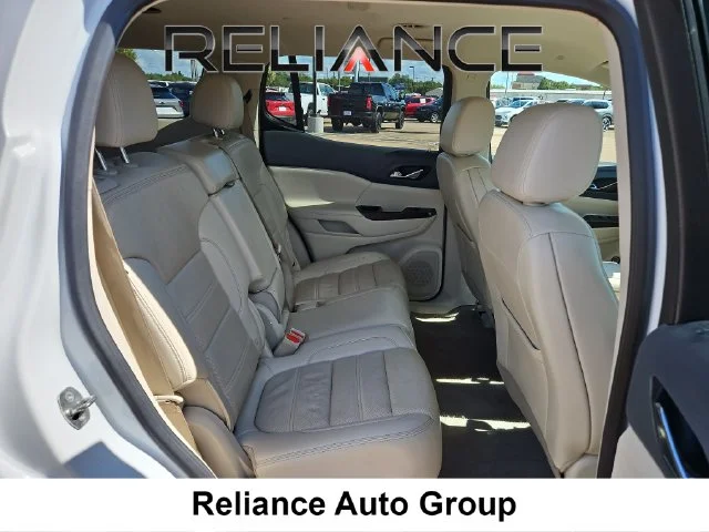 Used 2023 White GMC Denali image 16