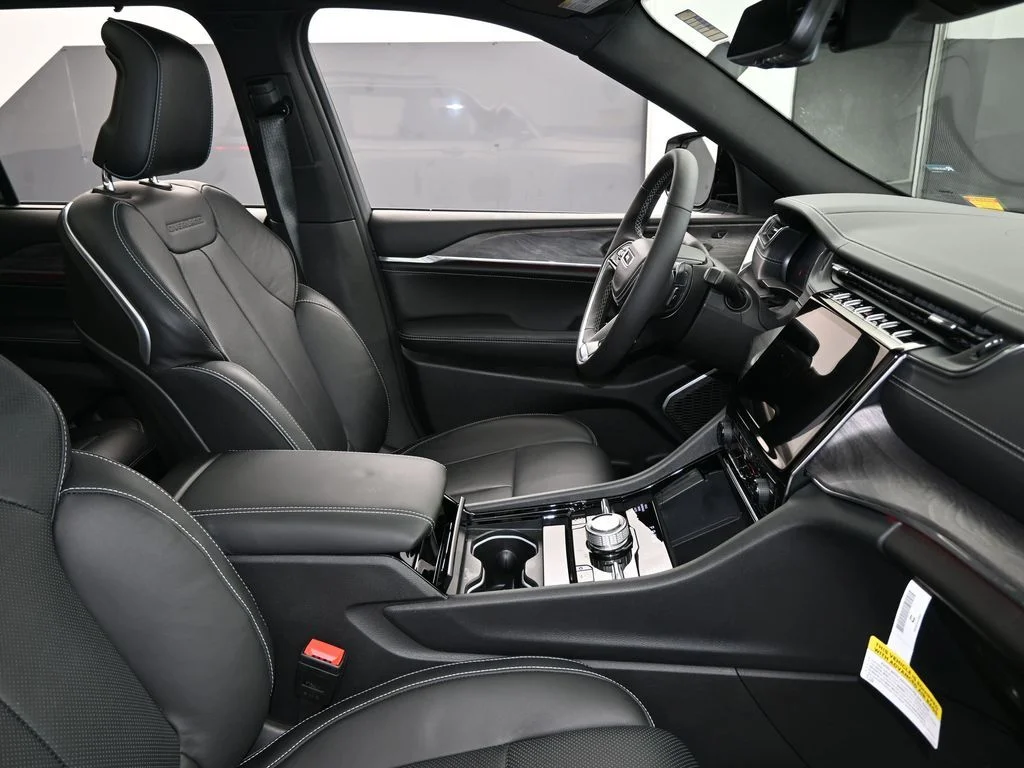 2024 Jeep Grand Cherokee Overland - Photo 52
