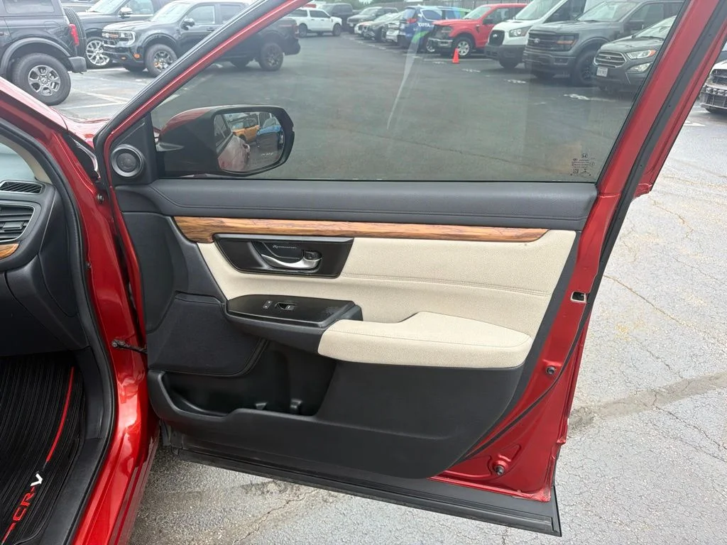 Certified Used 2018  Honda EX image 31