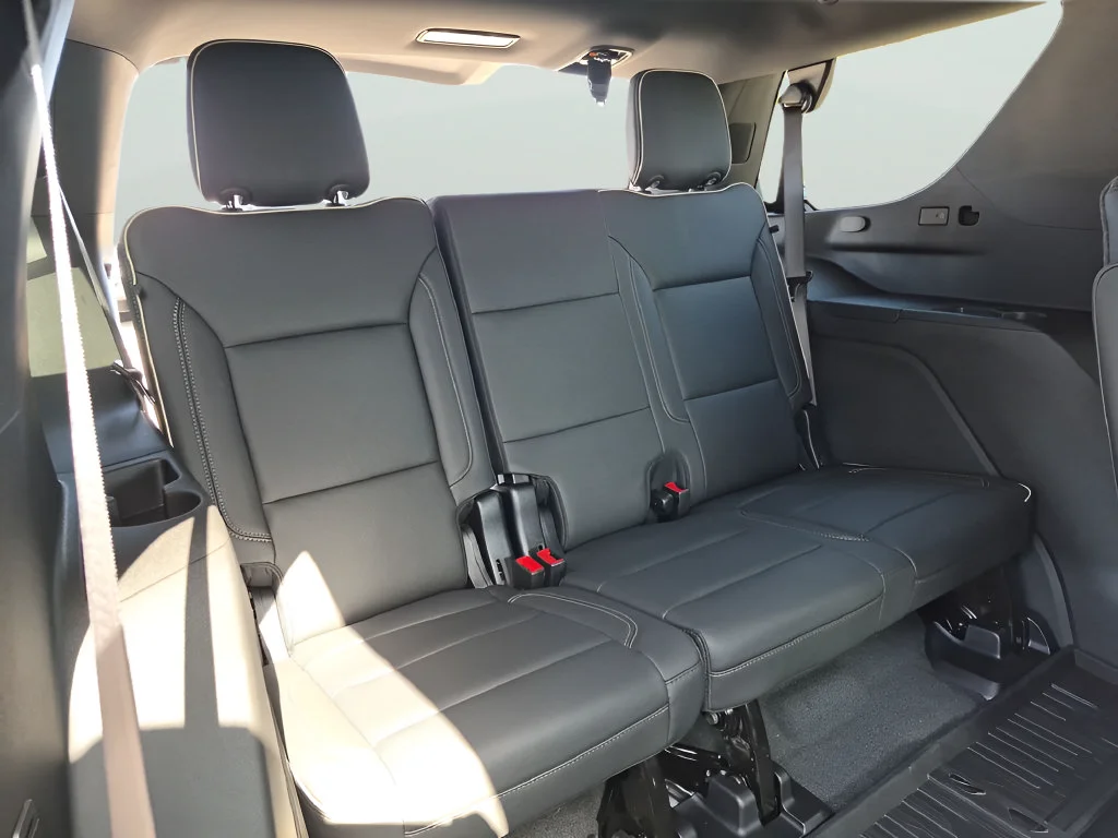New 2026 Onyx Black GMC Elevation image 39