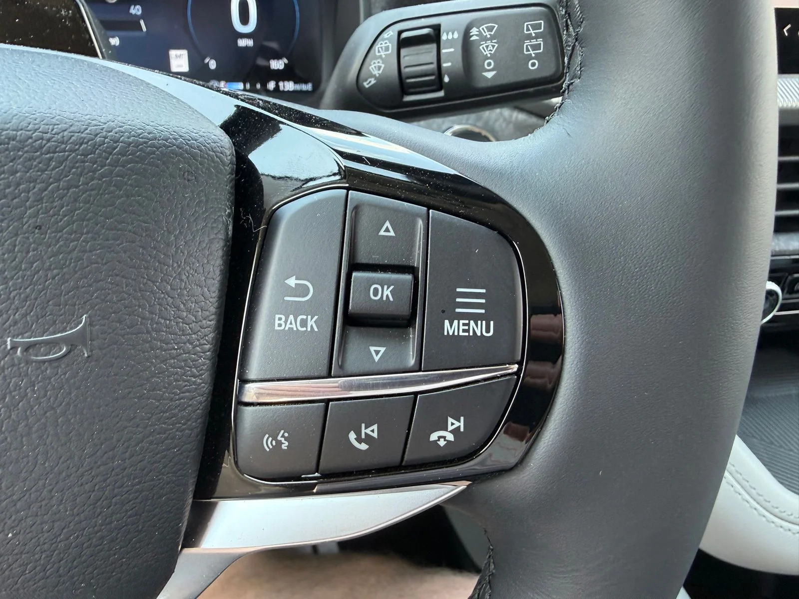 2026 Ford Explorer Platinum - Photo 24