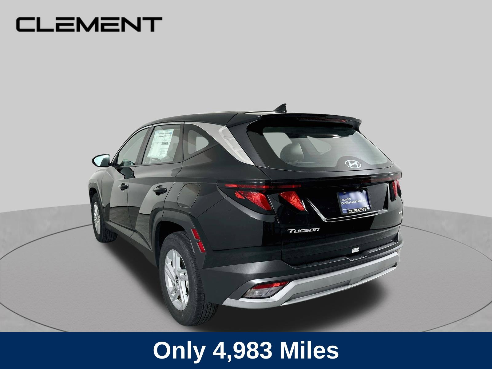 2025 Hyundai Tucson SE - Photo 8