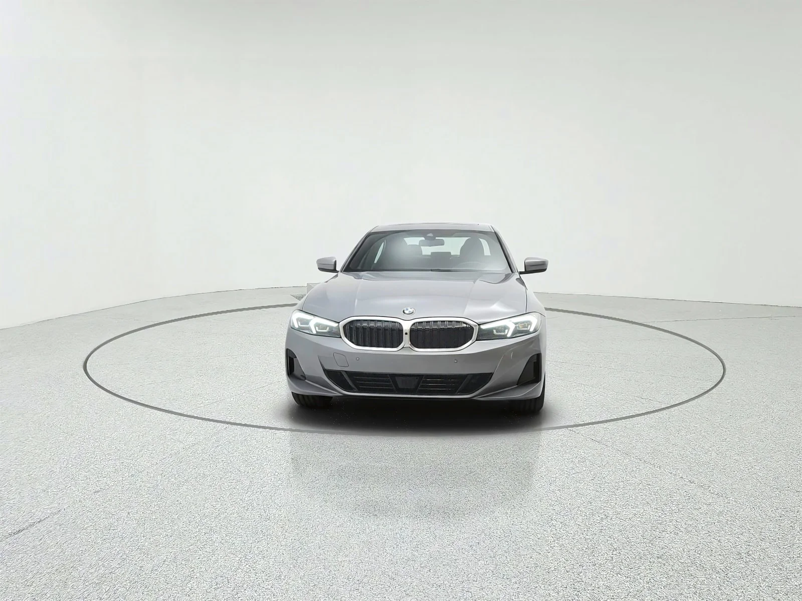 Used 2025 Skyscraper Grey Metallic BMW 330i Sedan image 2