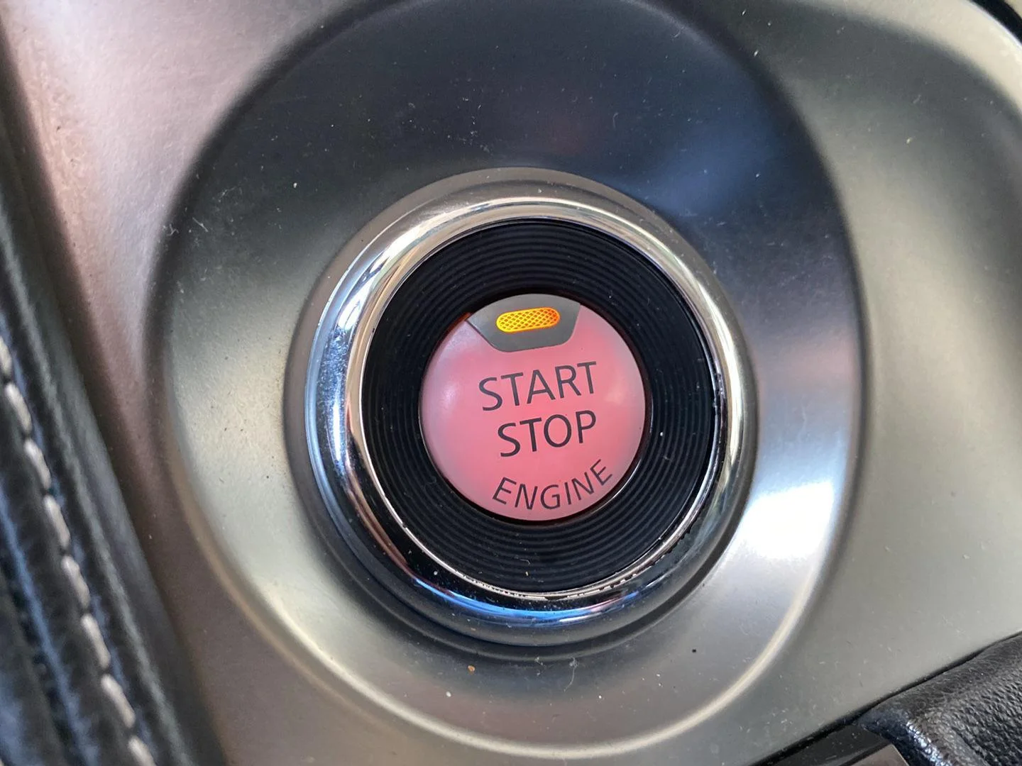 Used 2017 Gun Metallic Nissan SL image 34