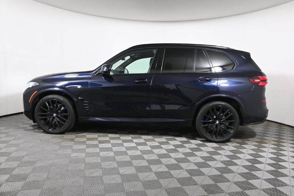 Certified Used 2024 Carbon Black Metallic BMW xDrive40i image 2