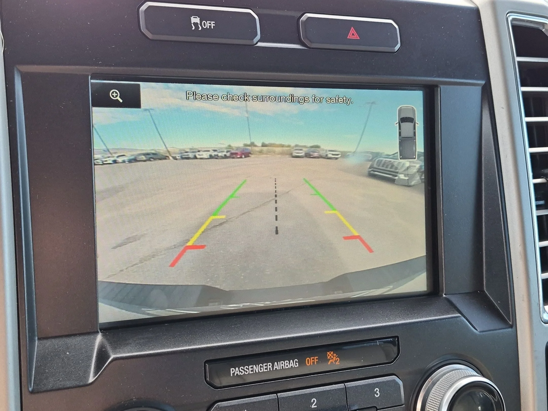 Used 2015 Ingot Silver Ford Lariat image 19