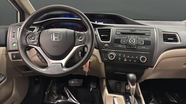 Used 2014 White Honda LX image 10