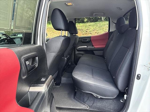 Certified Used 2022 ICE CAP Toyota  image 12