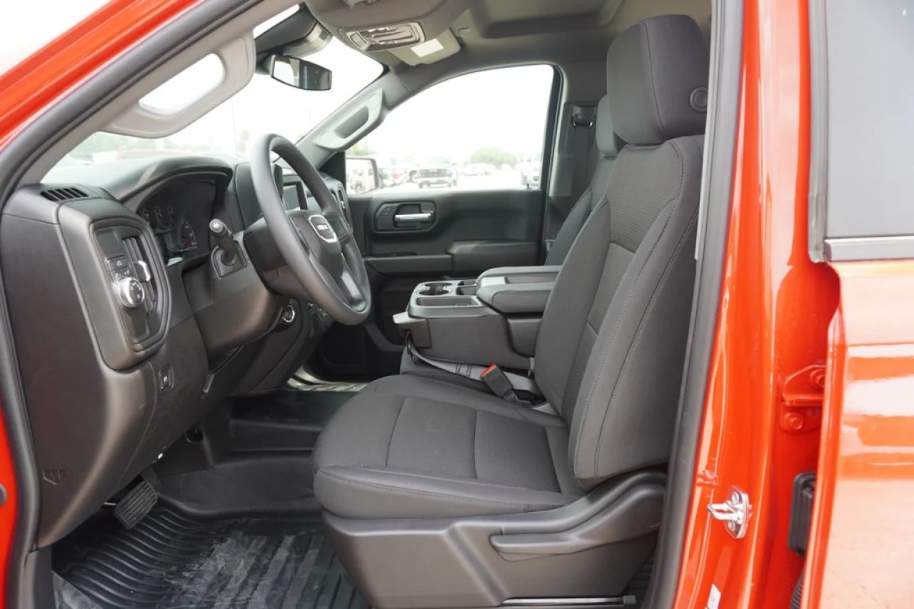 2026 GMC Sierra 1500 Pro - Photo 17