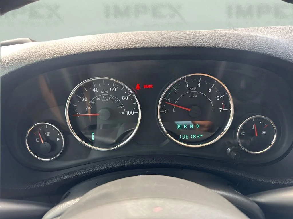 Used 2017 White Jeep Unlimited Sport image 19