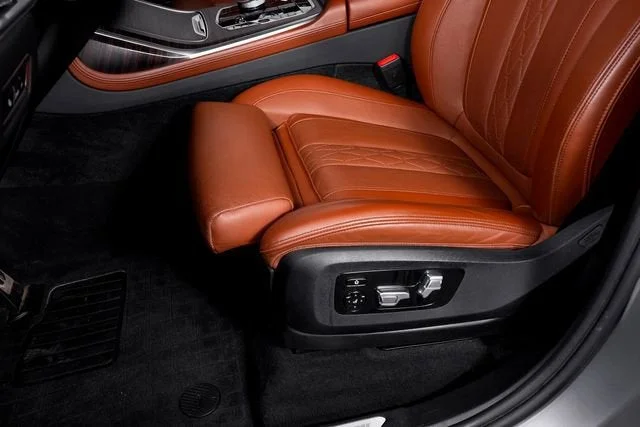 Used 2024 Frozen Pure Gray Metallic BMW M60i image 21