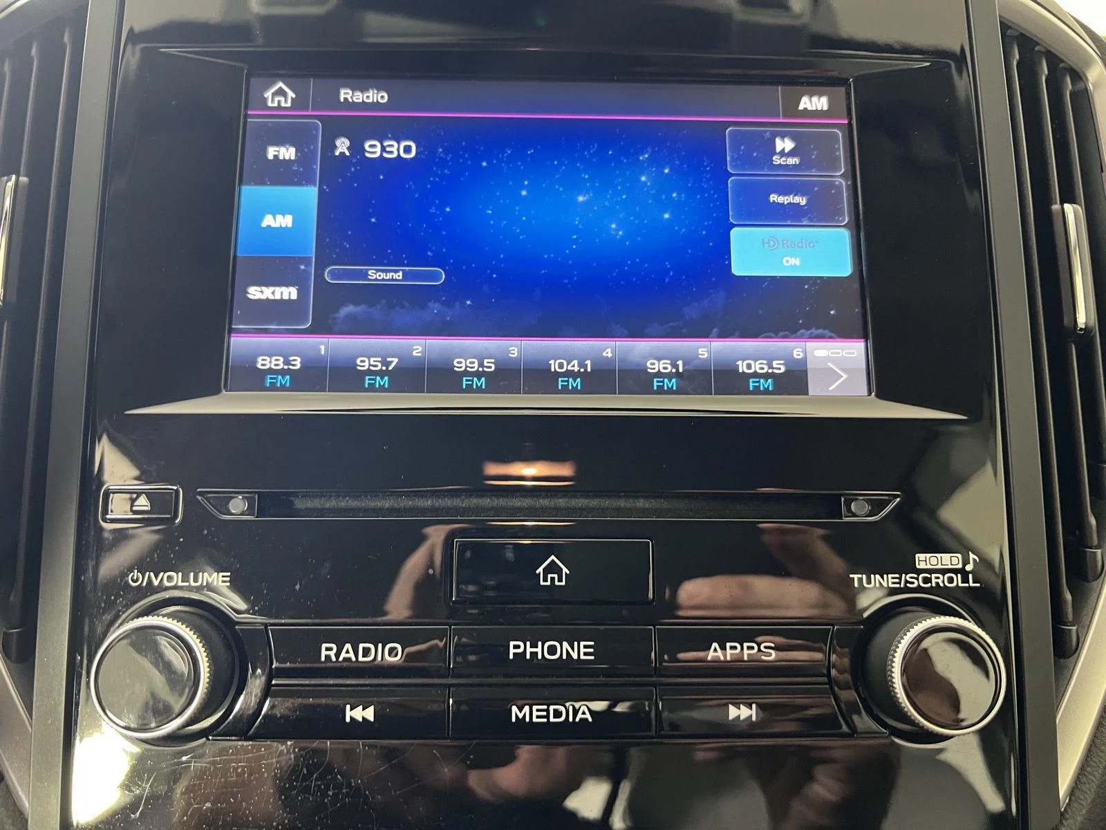 Used 2020  Subaru BASE image 12
