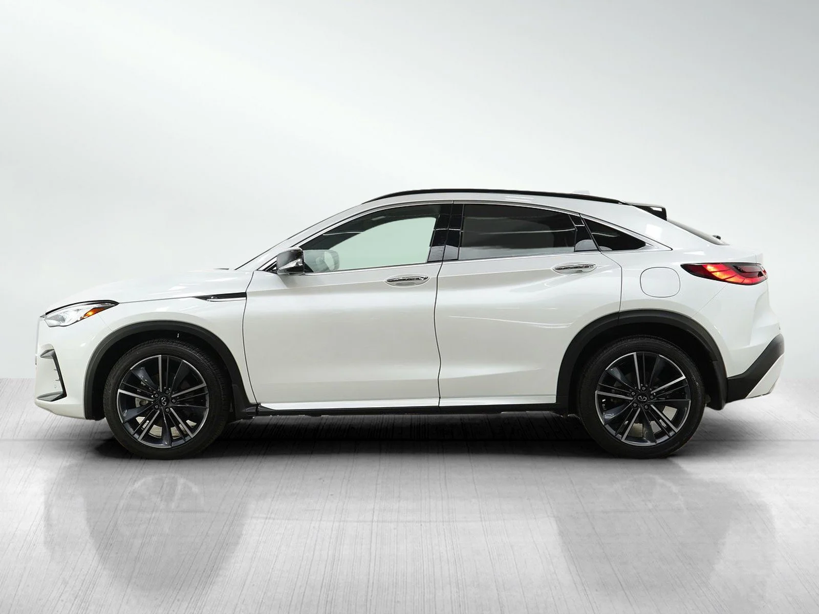 Used 2025 INFINITI QX55 Sensory with VIN 3PCAJ5LR3SF110330 for sale in Burnsville, Minnesota