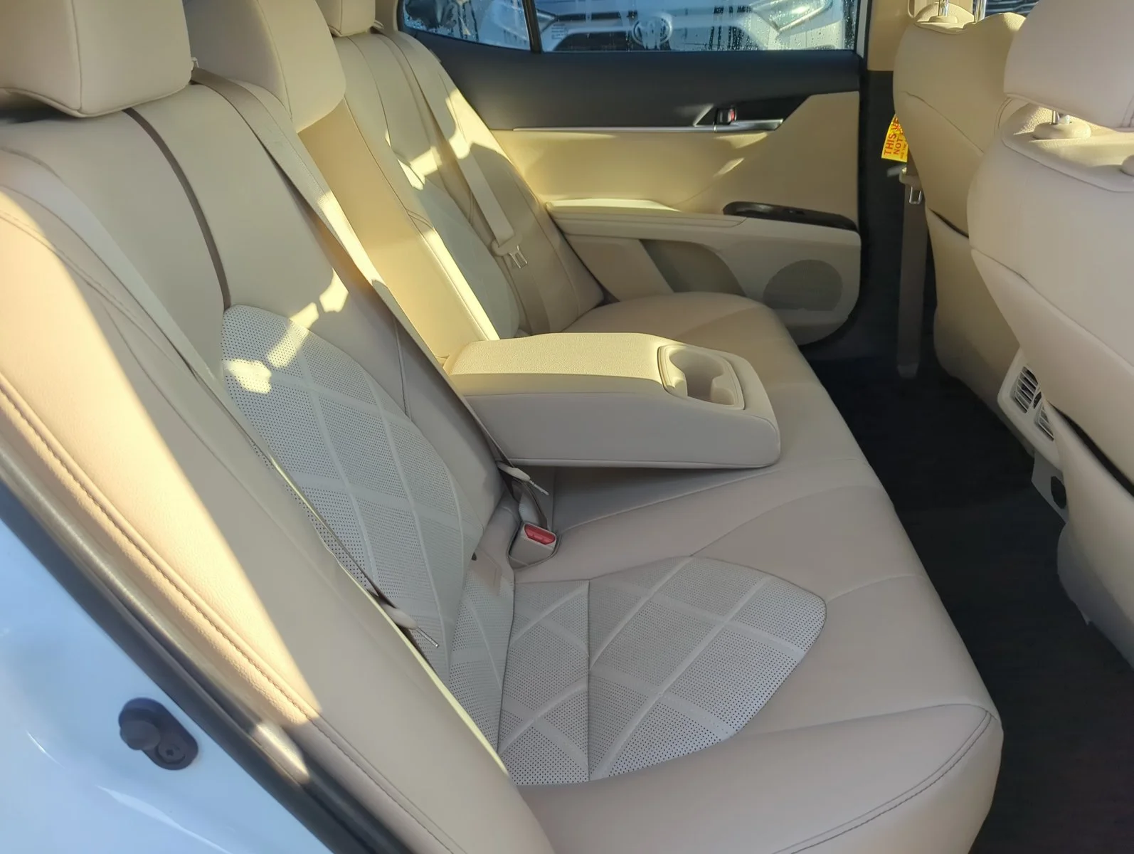 Used 2019 Super White Toyota XLE image 25