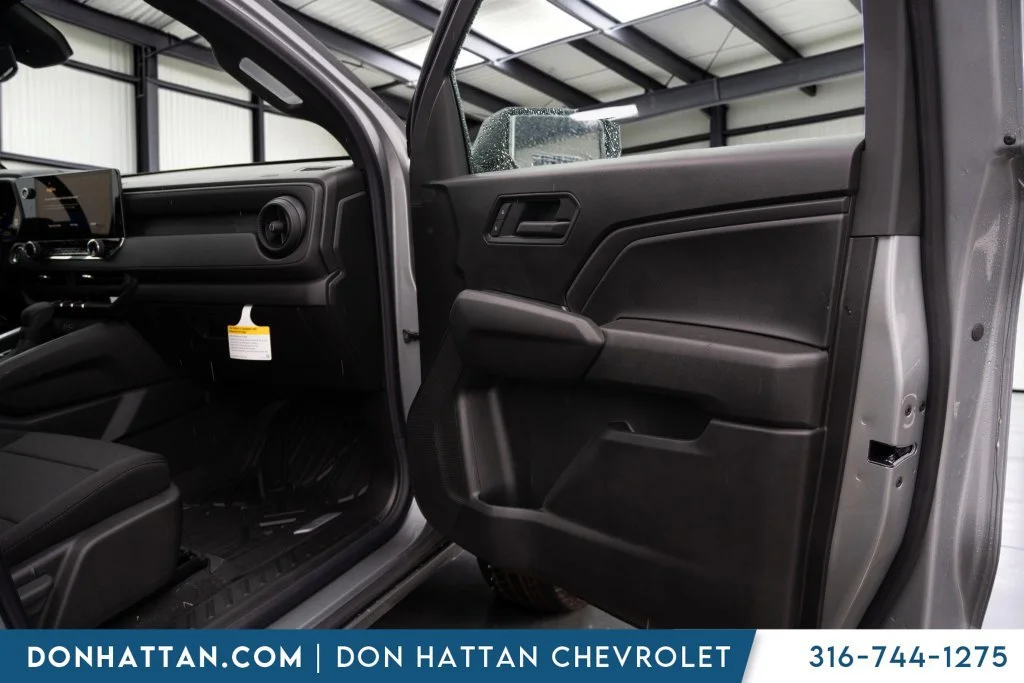 2026 Chevrolet Colorado Work Truck - Photo 19