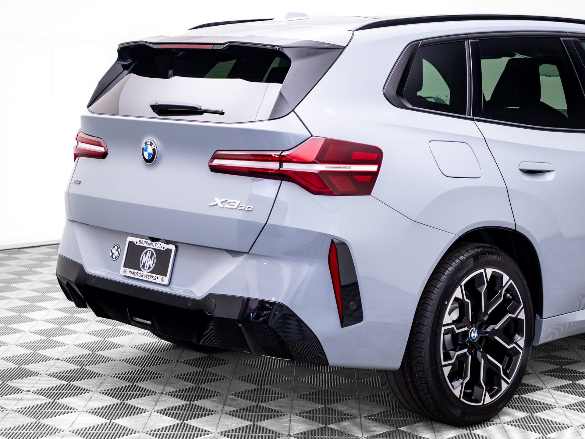 New 2026 Brooklyn Grey Metallic BMW 30 xDrive image 38