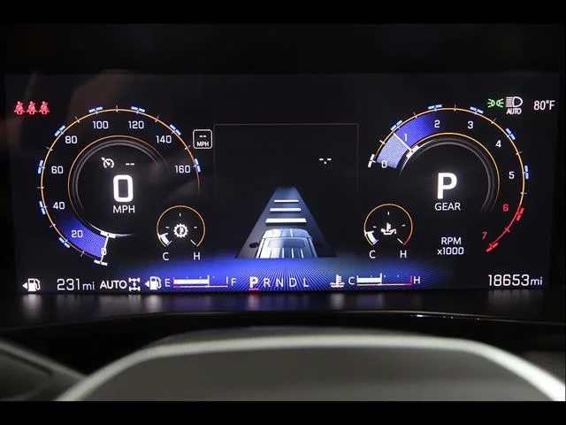 2024 Chevrolet Colorado LT - Photo 9