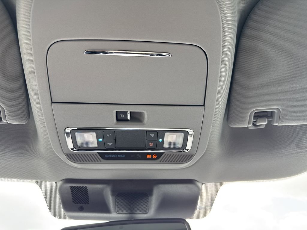 New 2026 Agate Black Metallic Ford F-350® Lariat® image 31