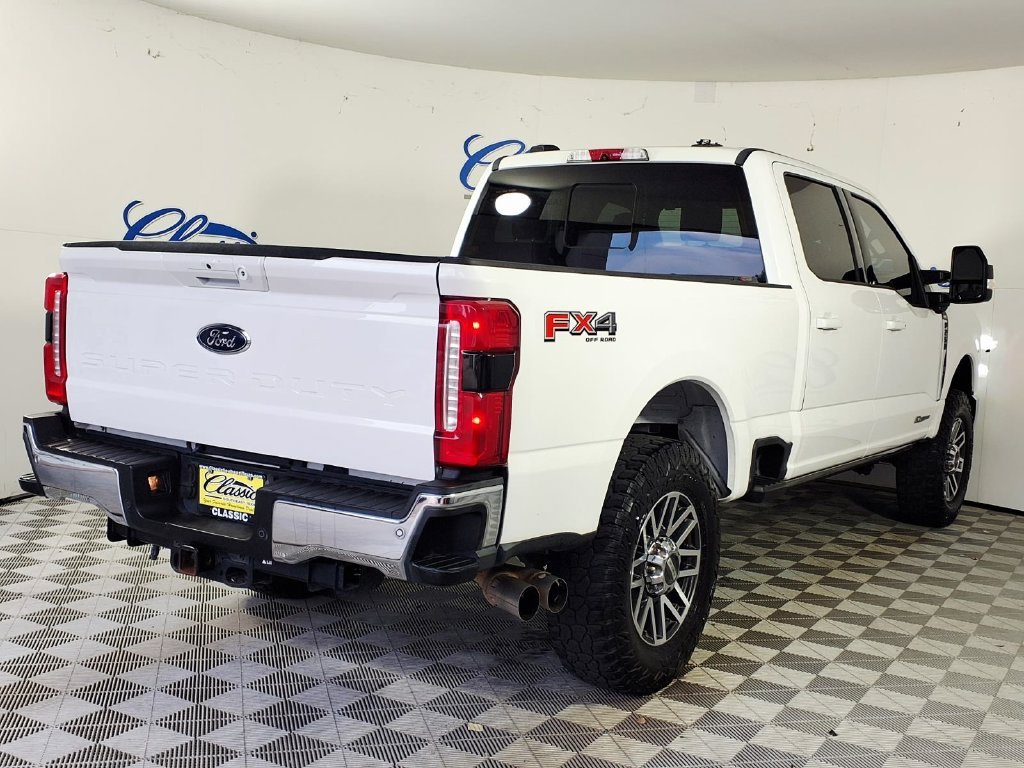 Used 2023 White Ford Lariat image 4