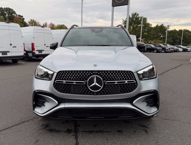 Used 2026  Mercedes-Benz GLE 450 image 2