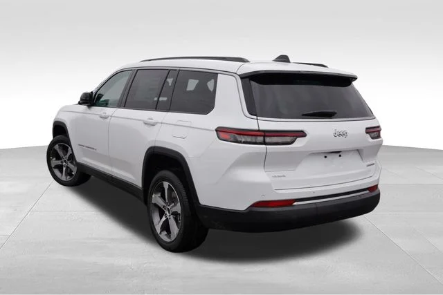 New 2026 Bright White Clearcoat Jeep Limited image 5