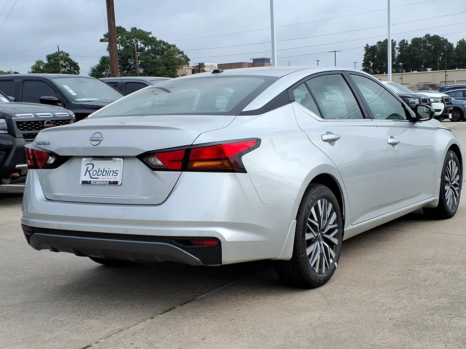 2026 Nissan Altima SV Silver at Robbins Nissan