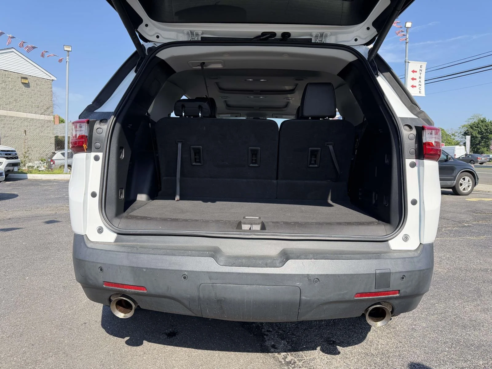 2020 Chevrolet Traverse 3LT - Photo 17