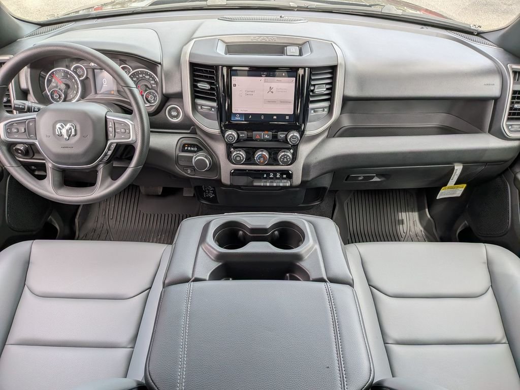 New 2026 Granite Crystal Metallic Clearcoat RAM Tradesman image 25