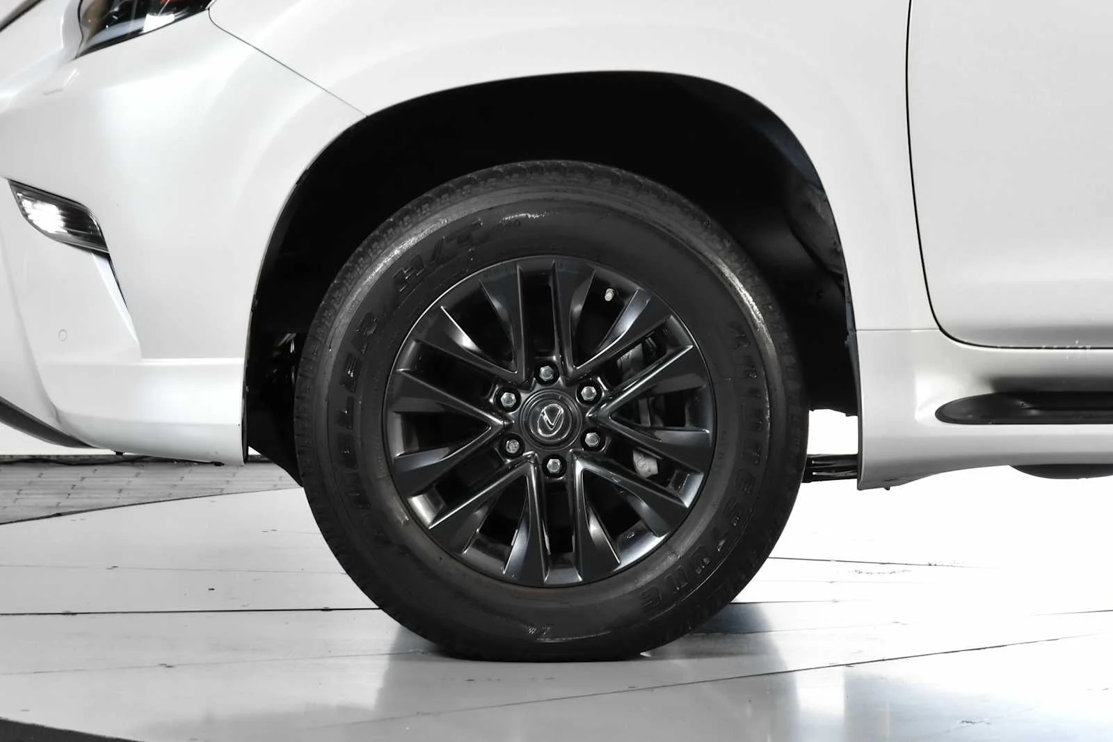 Certified Used 2023 EMINENT WHITE PEARL Lexus Premium image 12