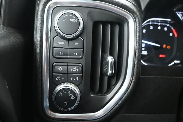 Used 2020 Black GMC Elevation image 24