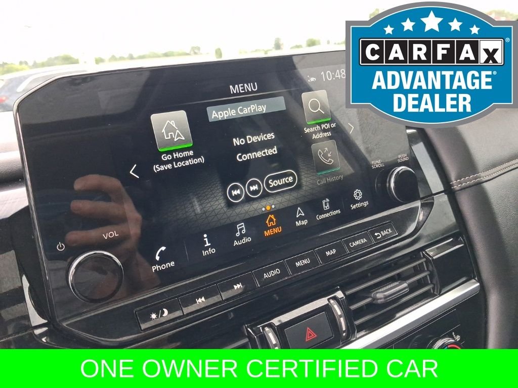 Used 2023 White Nissan Platinum image 24