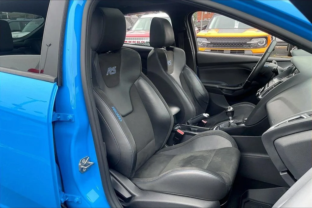 Used 2017 Blue Ford RS image 6