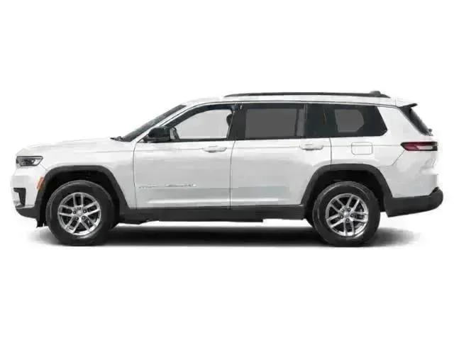 New 2027 Bright White Clear-Coat Paint Jeep Laredo Altitude image 3