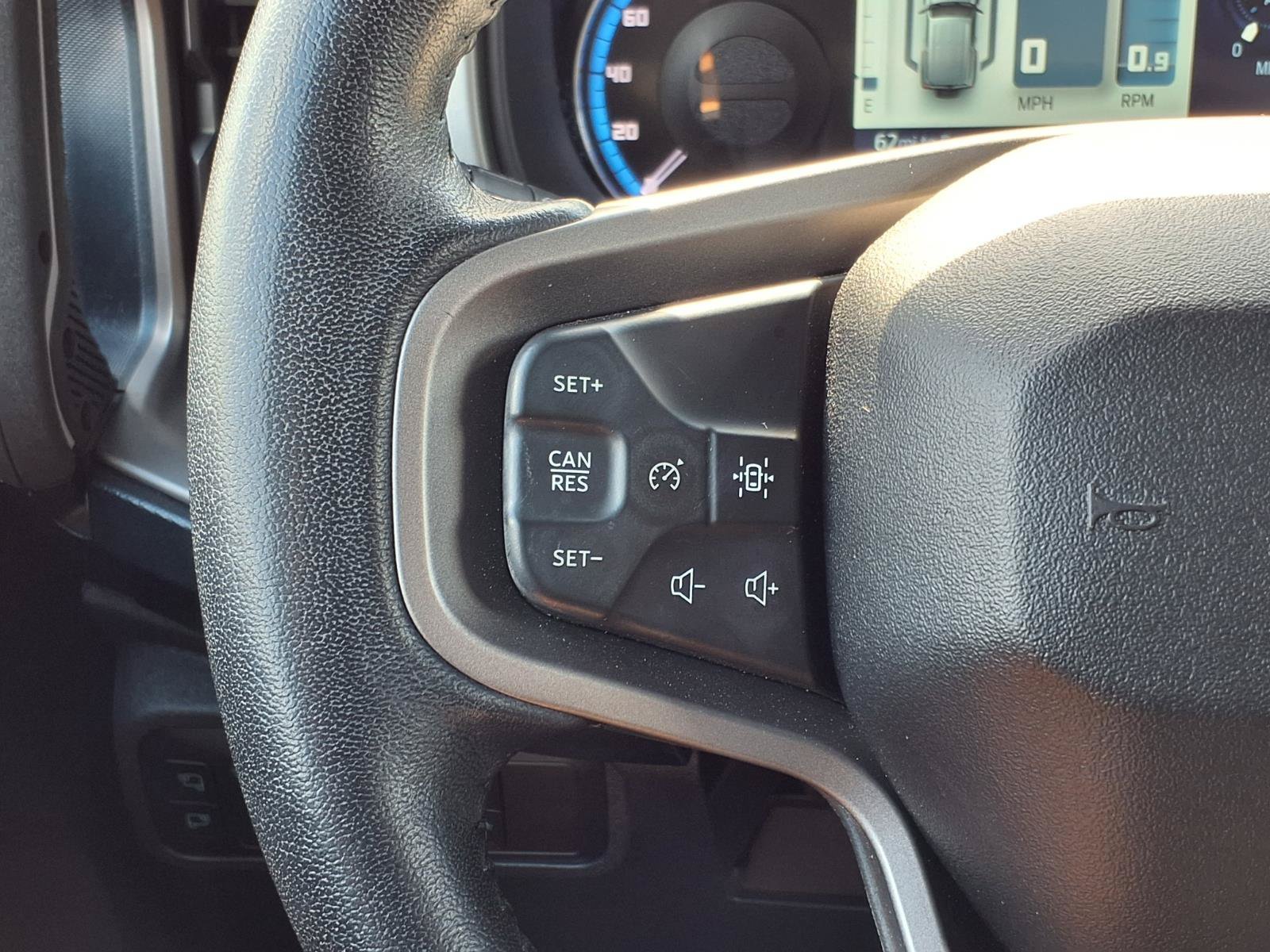 Used 2022 White Ford  image 22