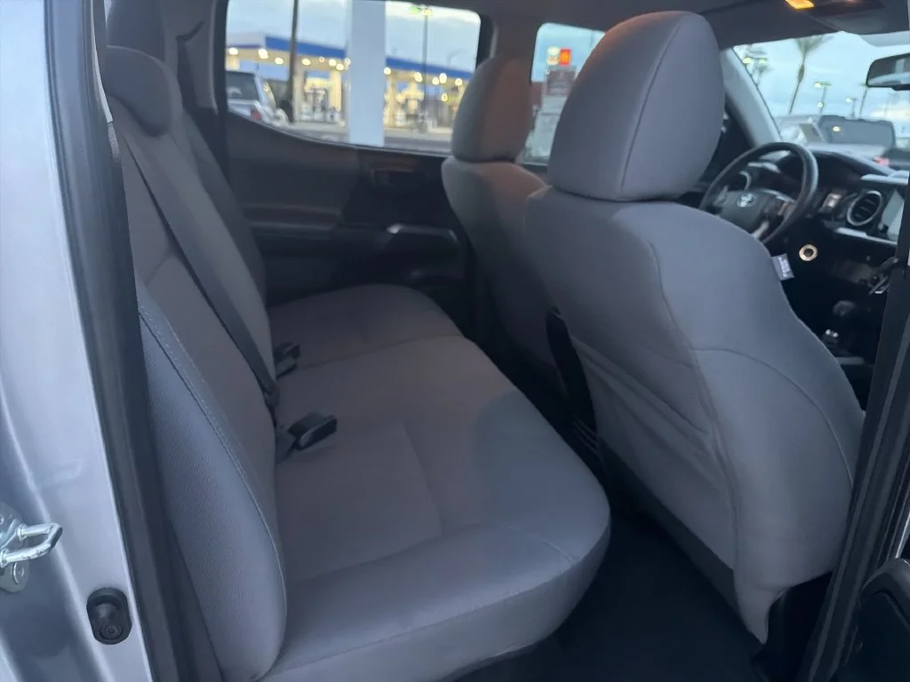 2017 Toyota Tacoma SR5 - Photo 27