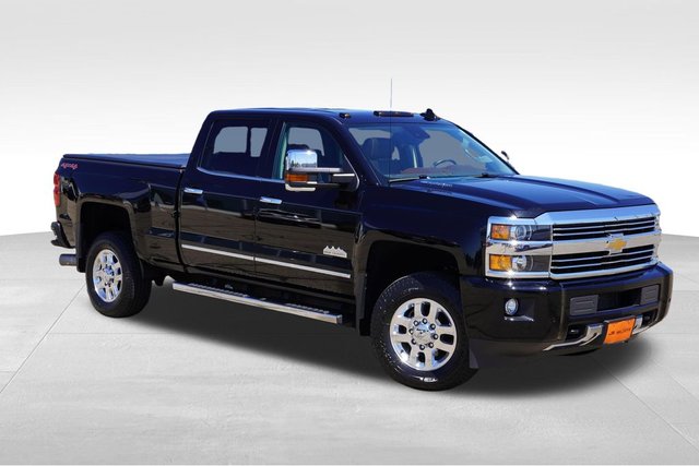 2015 Chevrolet Silverado 3500HD High Country