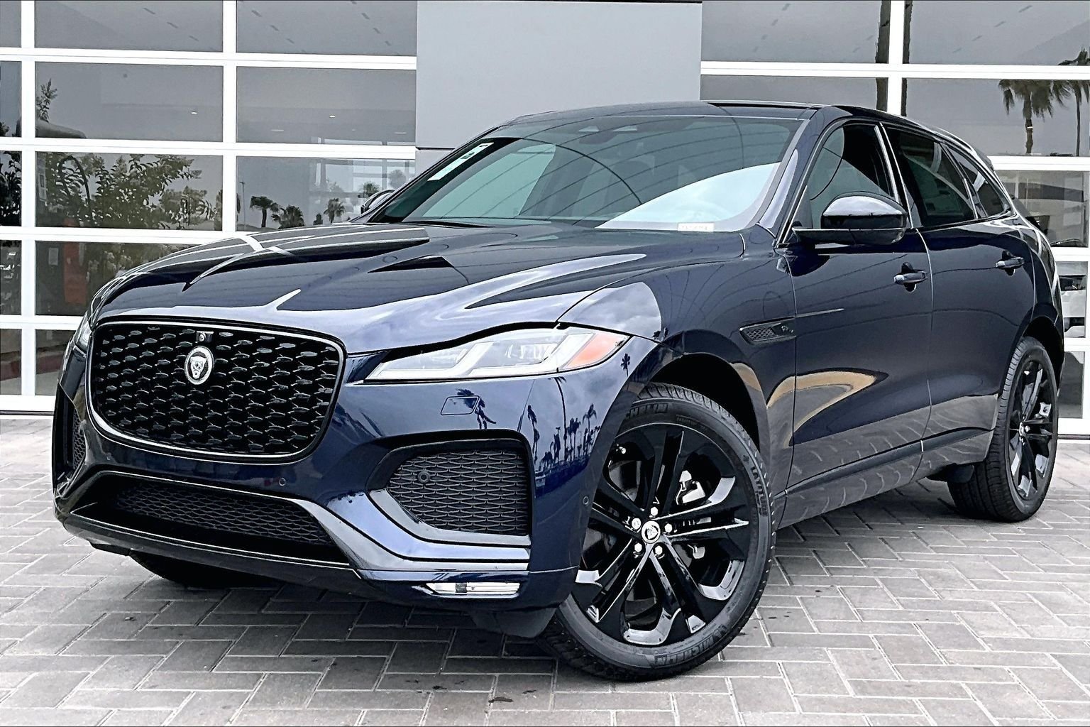 2026 Jaguar F-PACE P250 R-Dynamic S's photo