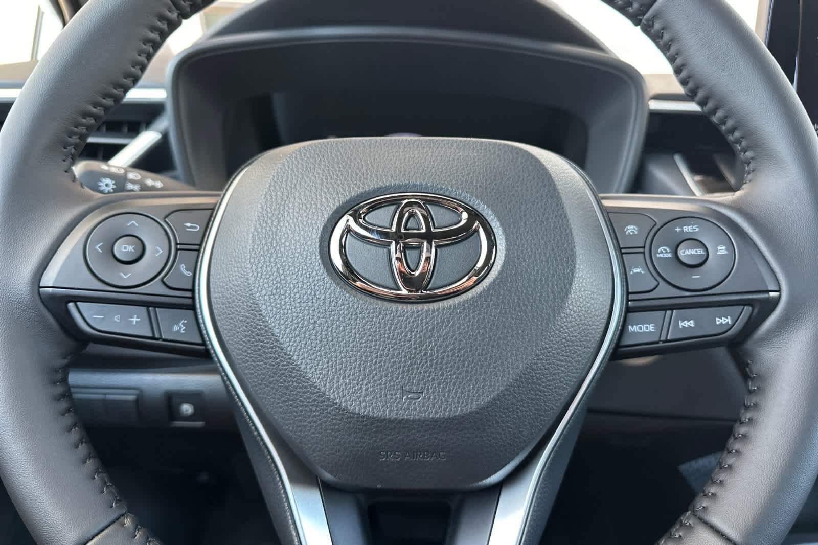 New 2026 Ice Cap Toyota  SE image 22