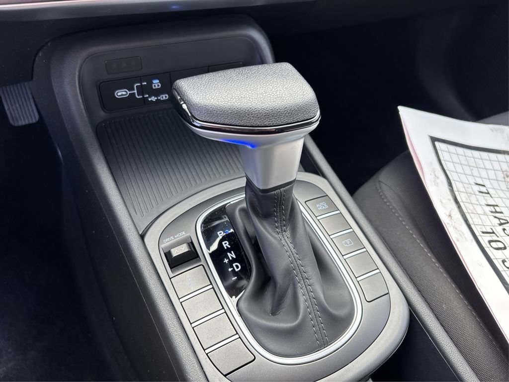 2026 Hyundai Kona SE - Photo 35