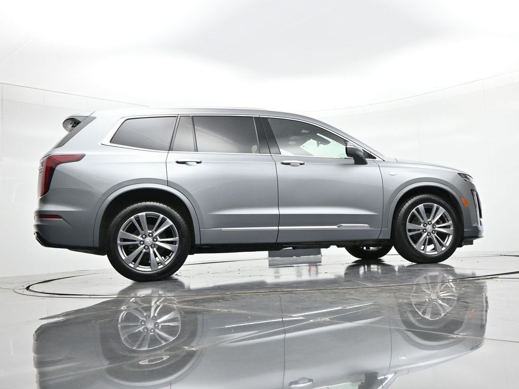 Used 2023 Silver Cadillac Premium Luxury image 20