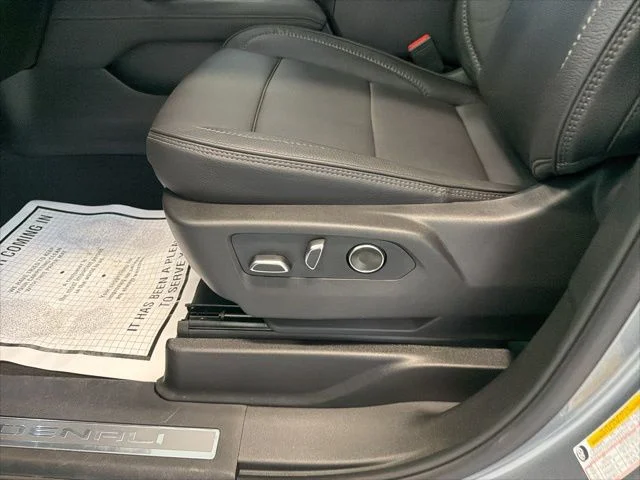 2026 GMC Yukon XL Denali - Photo 19
