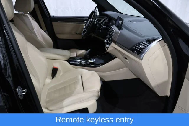Used 2021 Black BMW xDrive30i image 15