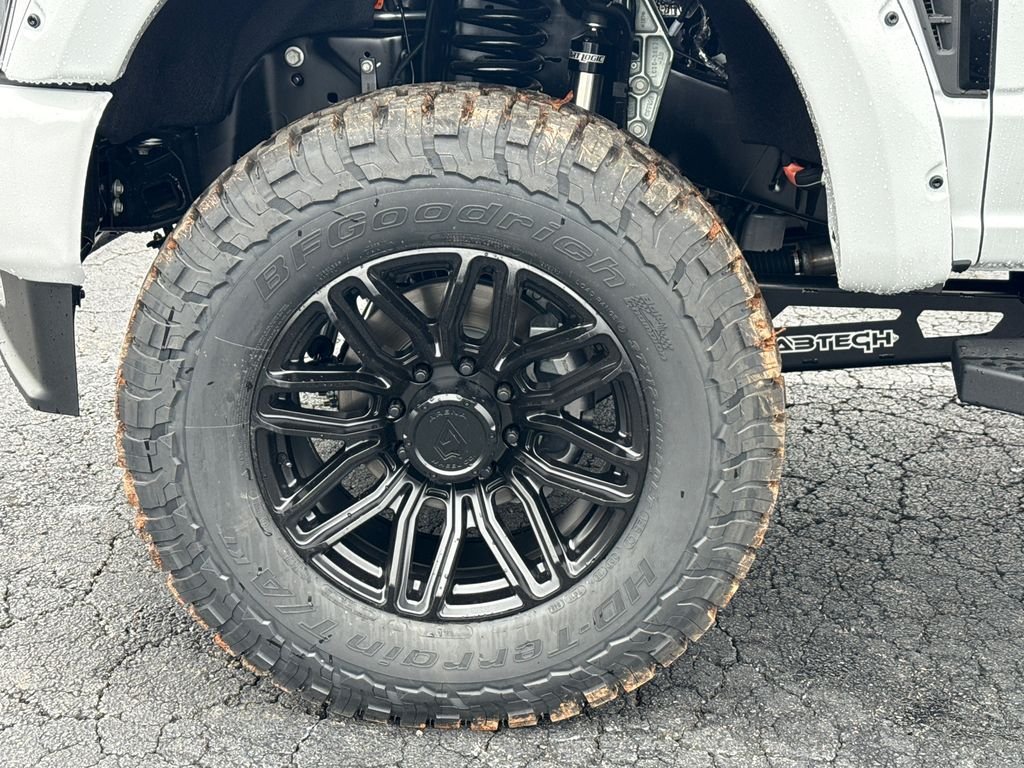 New 2026 Oxford White Ford F-250® Lariat TS MotorSport Valor Package image 11