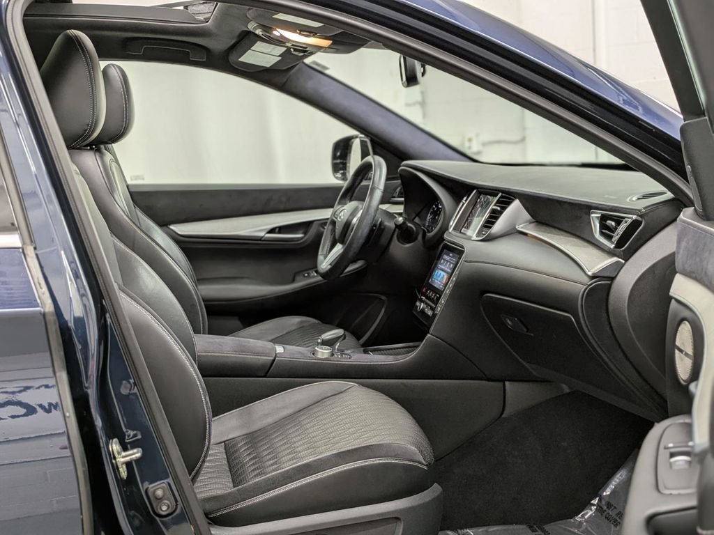 Used 2022 Blue INFINITI Autograph image 27