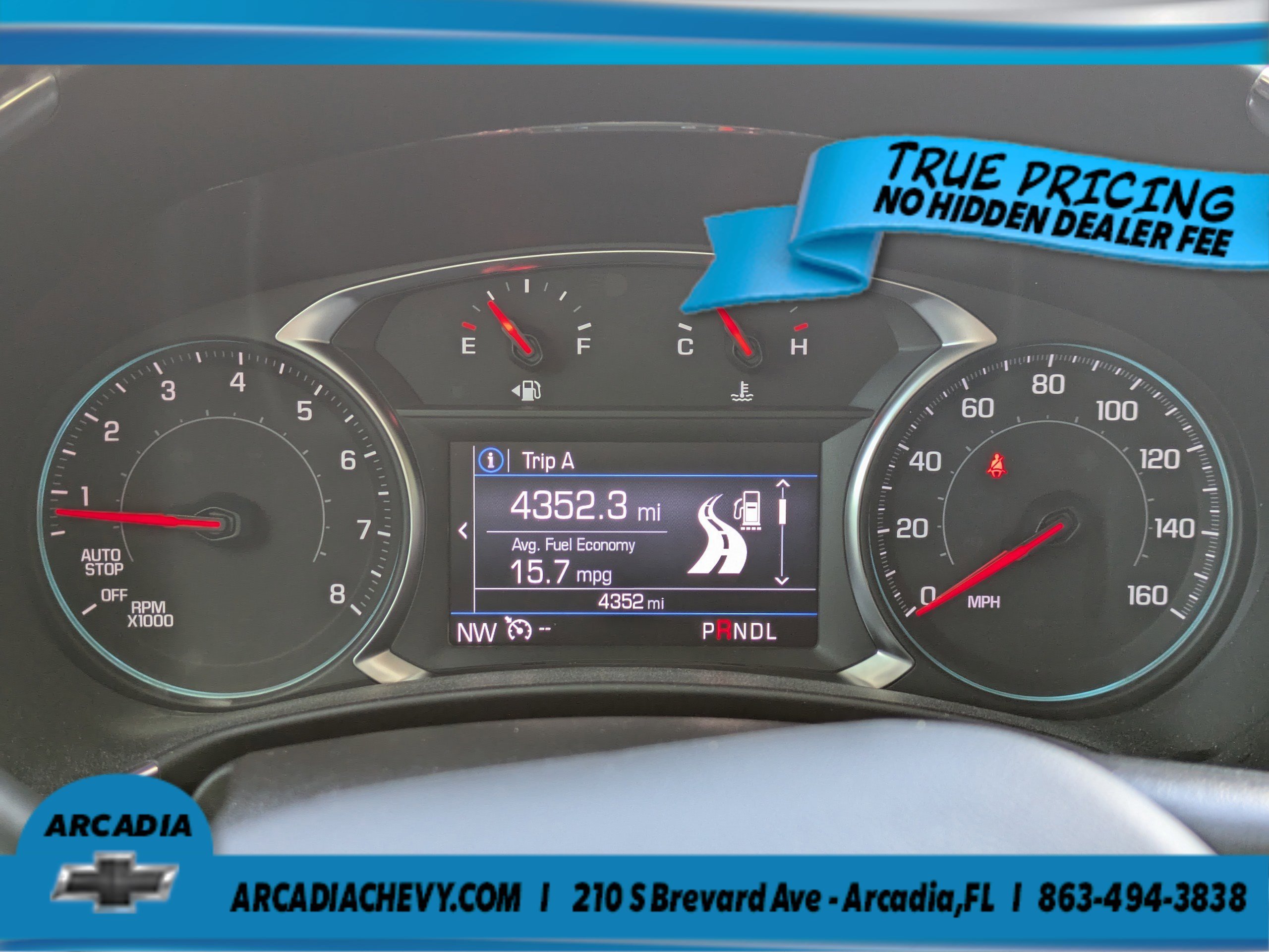 Used 2023 Summit White Chevrolet LT image 27