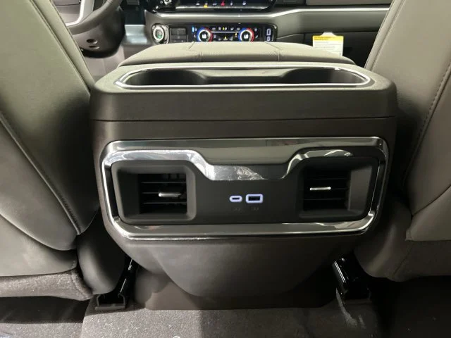 2026 GMC Sierra 1500 SLT - Photo 20