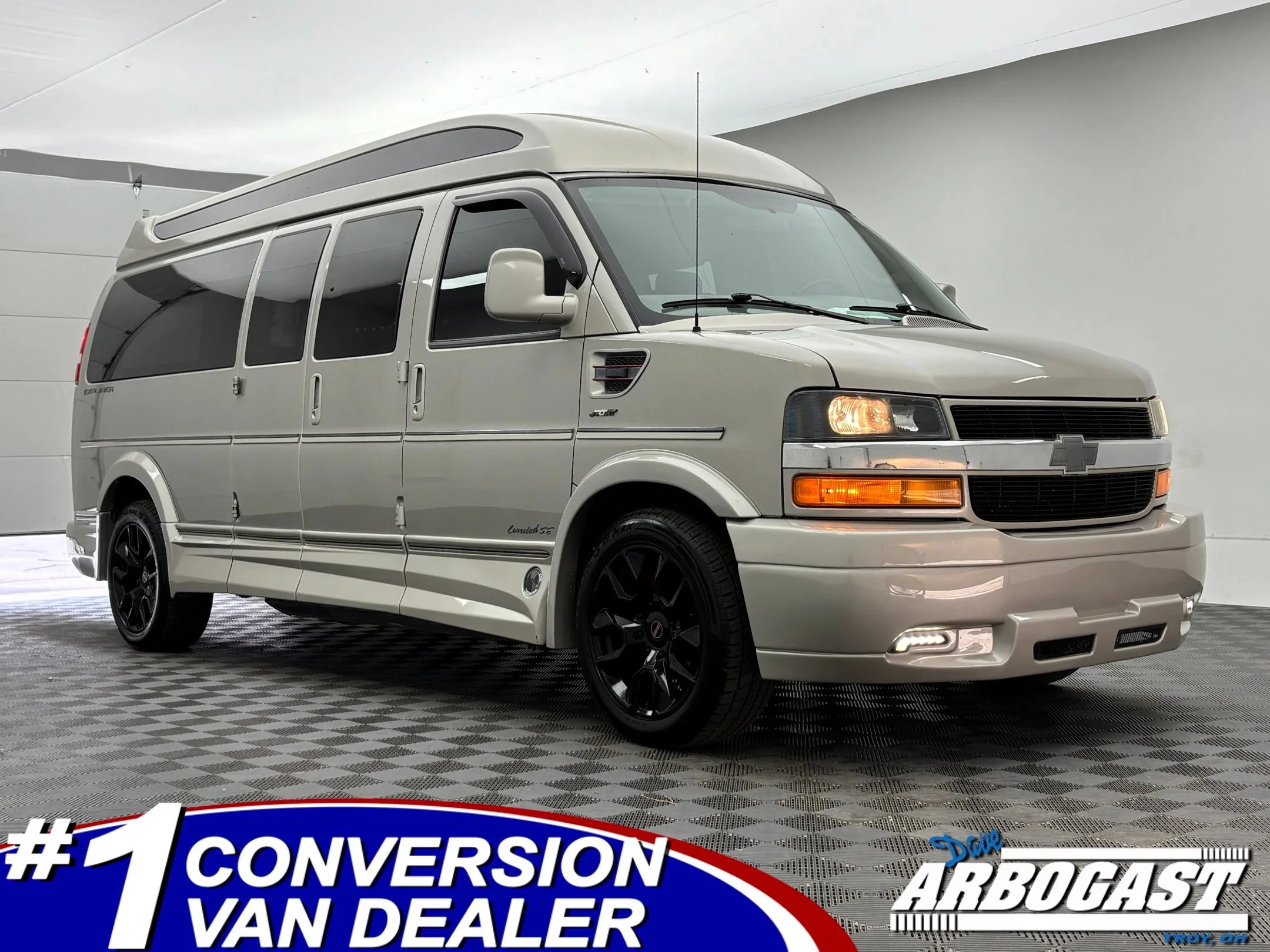 Used 2023 Special Exterior Color Chevrolet WT image 1