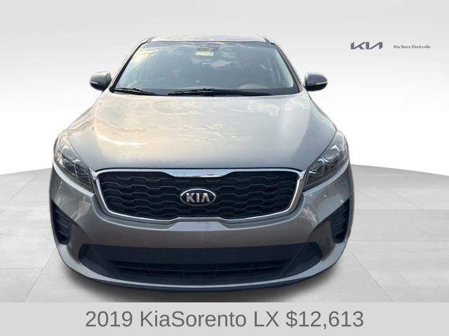 Used 2019 Titanium Silver Kia LX image 3