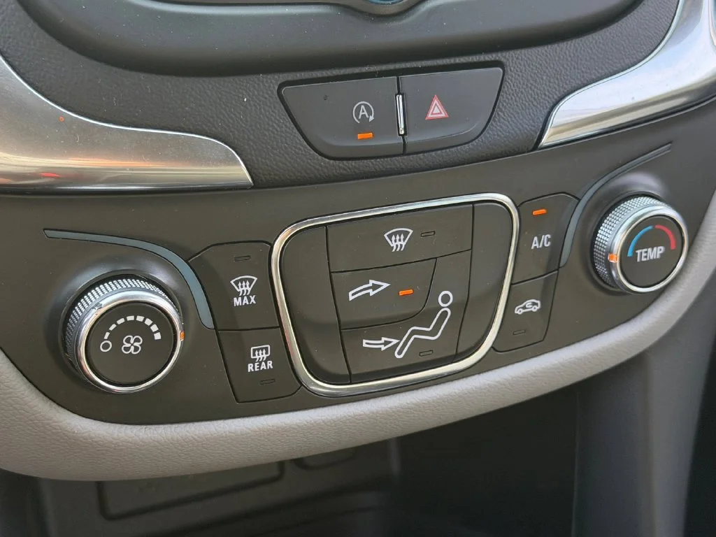 Used 2022 MOSAIC BLACK METALLIC Chevrolet LS image 26