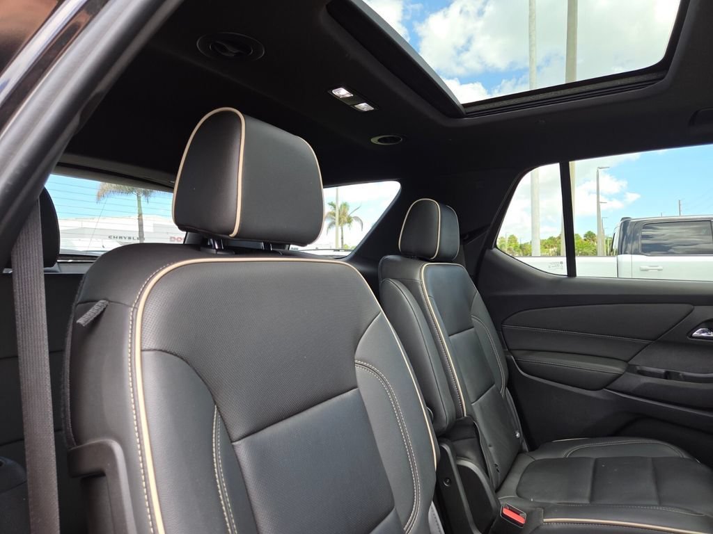 Used 2023 Mosaic Black Metallic Chevrolet Premier image 19